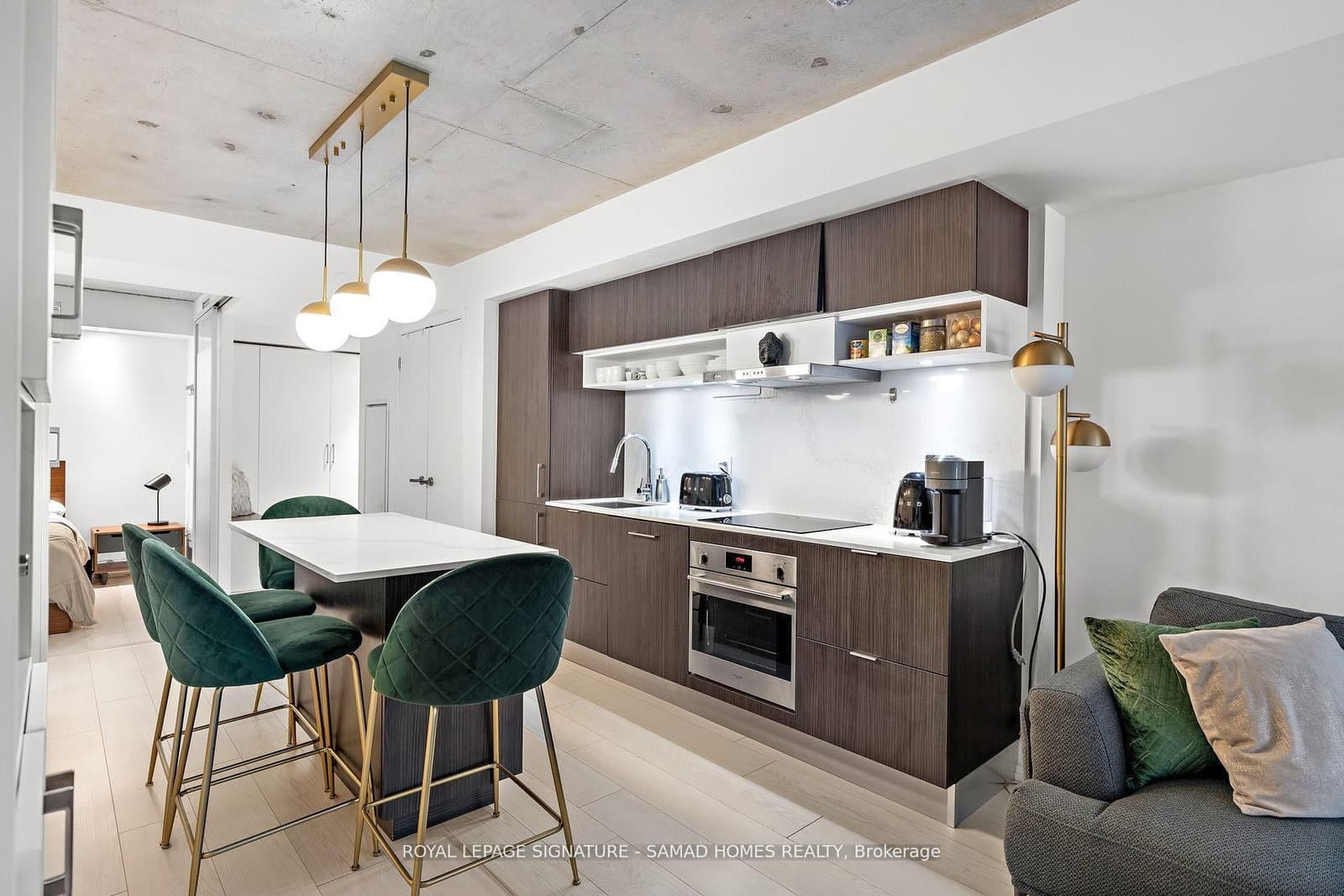5 SOUDAN AVE in Toronto - Property View