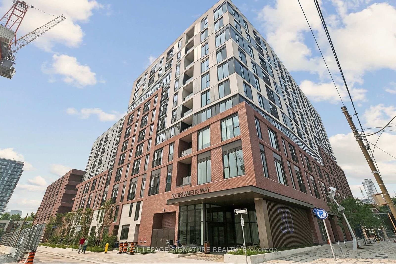 10 OAK ST in Toronto - Property View