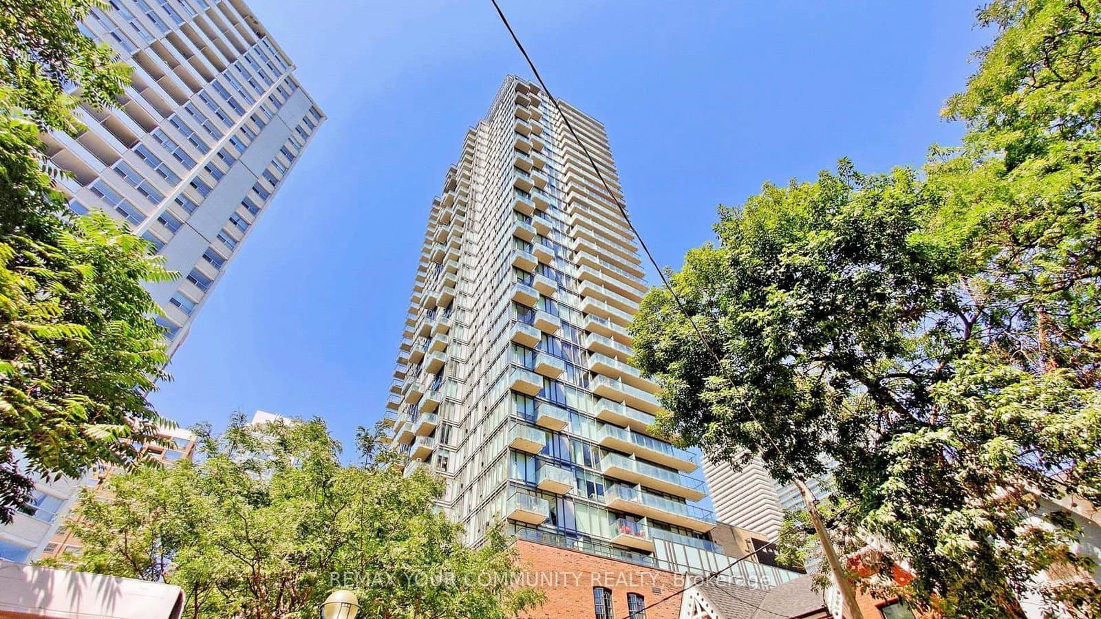 75 NICHOLAS ST in Toronto - Property View