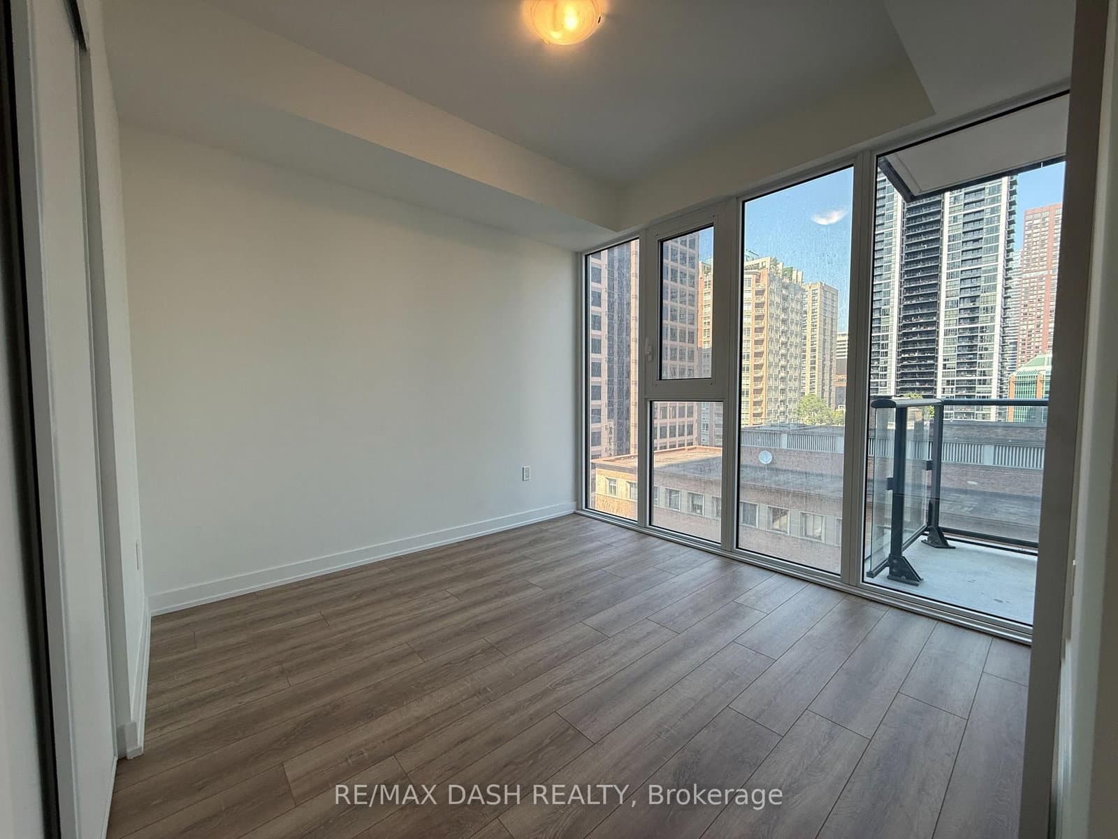 628 CHURCH ST in Toronto - Property View