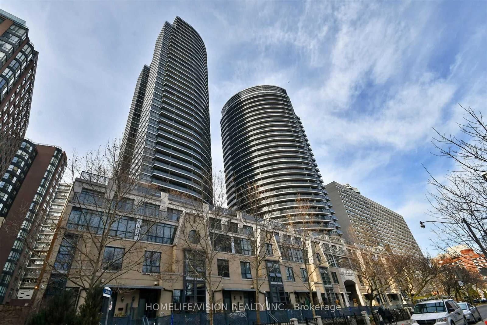 25 CARLTON ST in Toronto - Property View