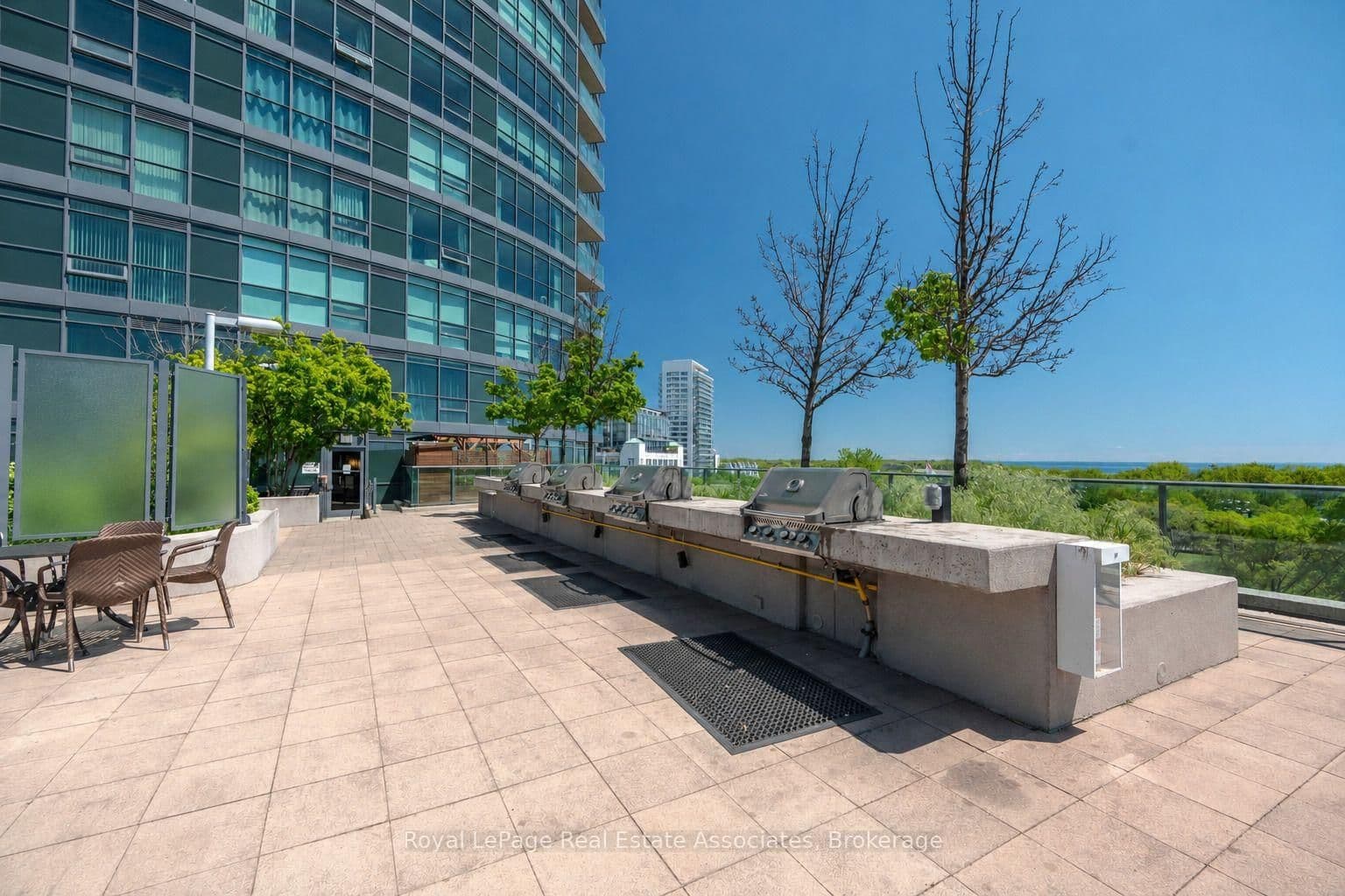 215 FORT YORK BLVD in Toronto - Property View