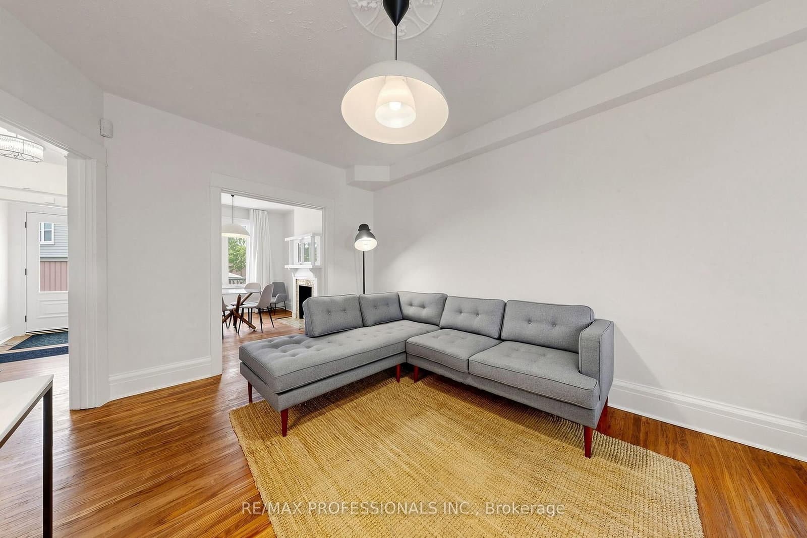 368 HOWLAND AVE in Toronto