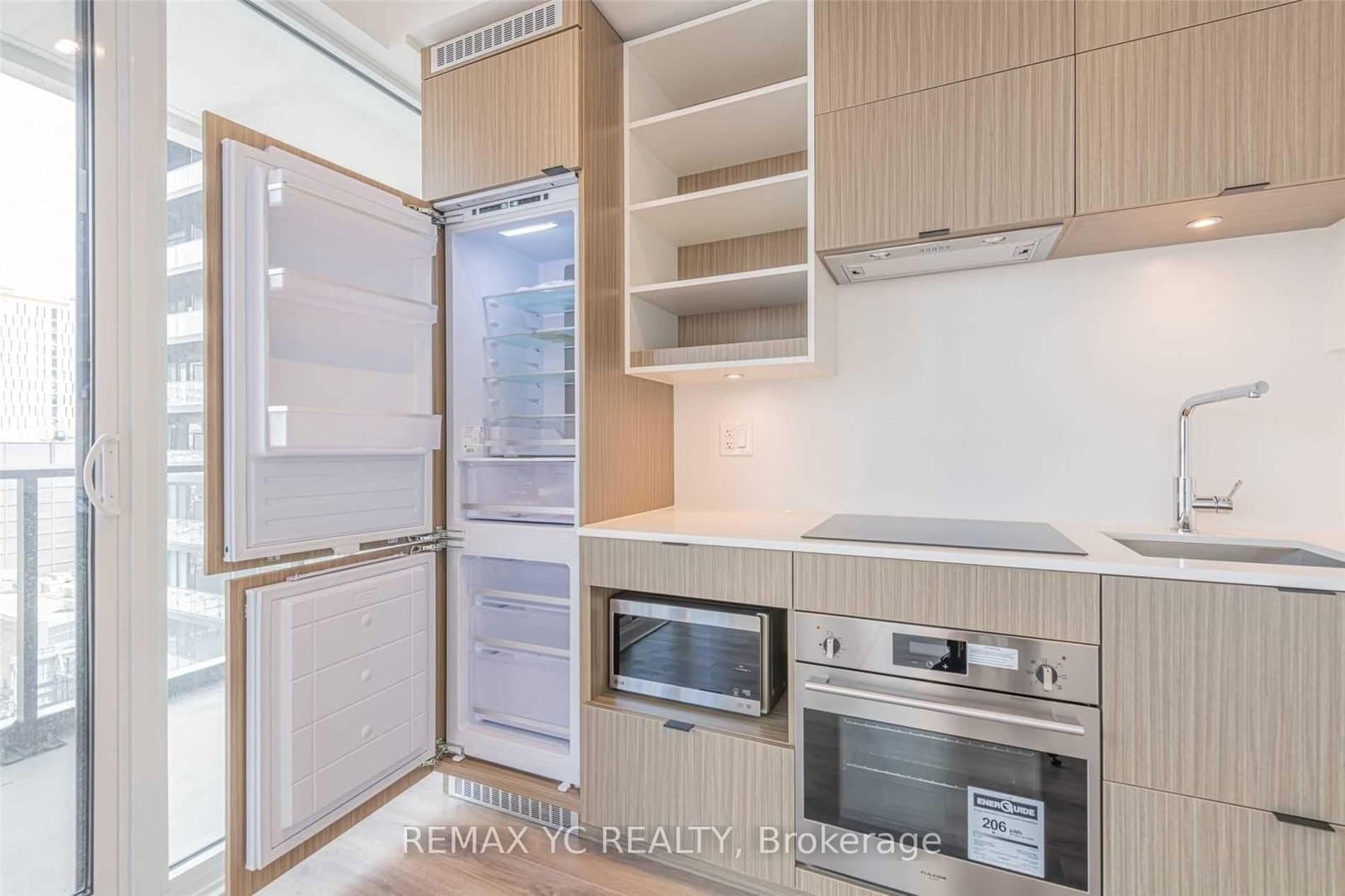 20 EDWARD ST in Toronto - Property View