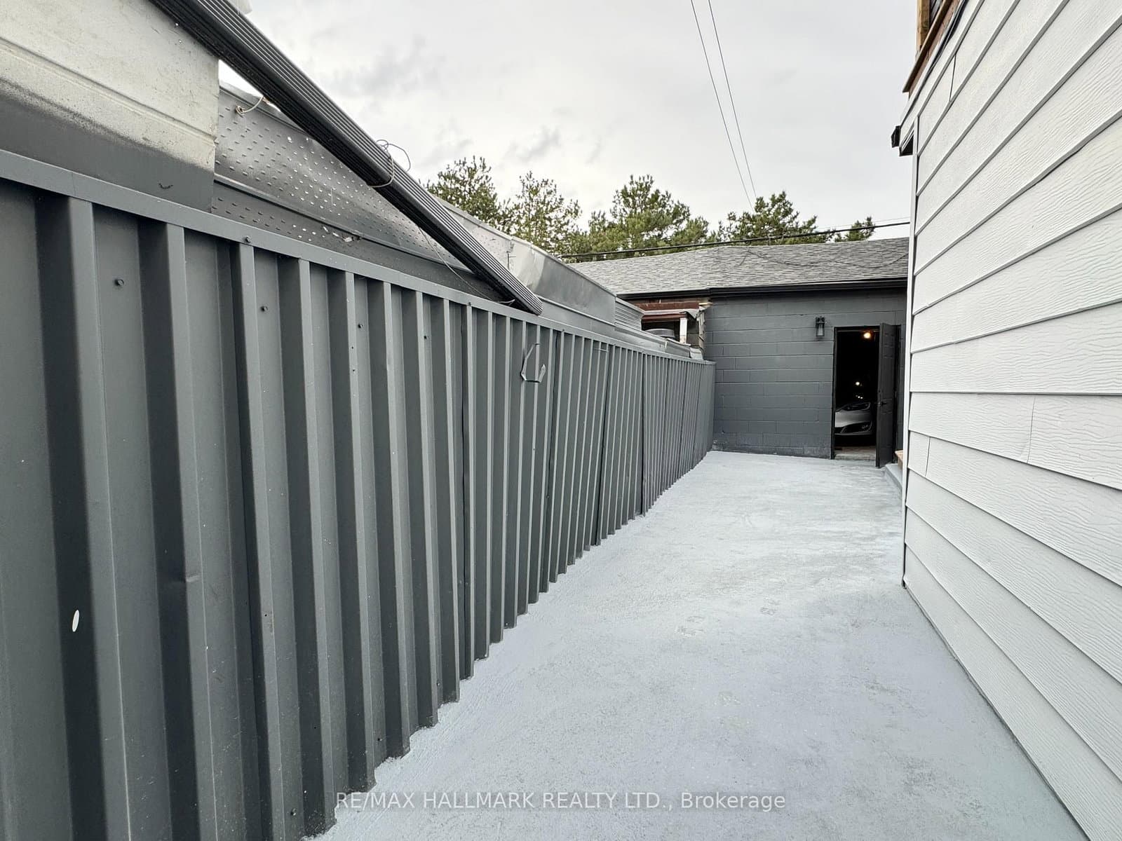 116 BELLEVUE AVE in Toronto - Property View