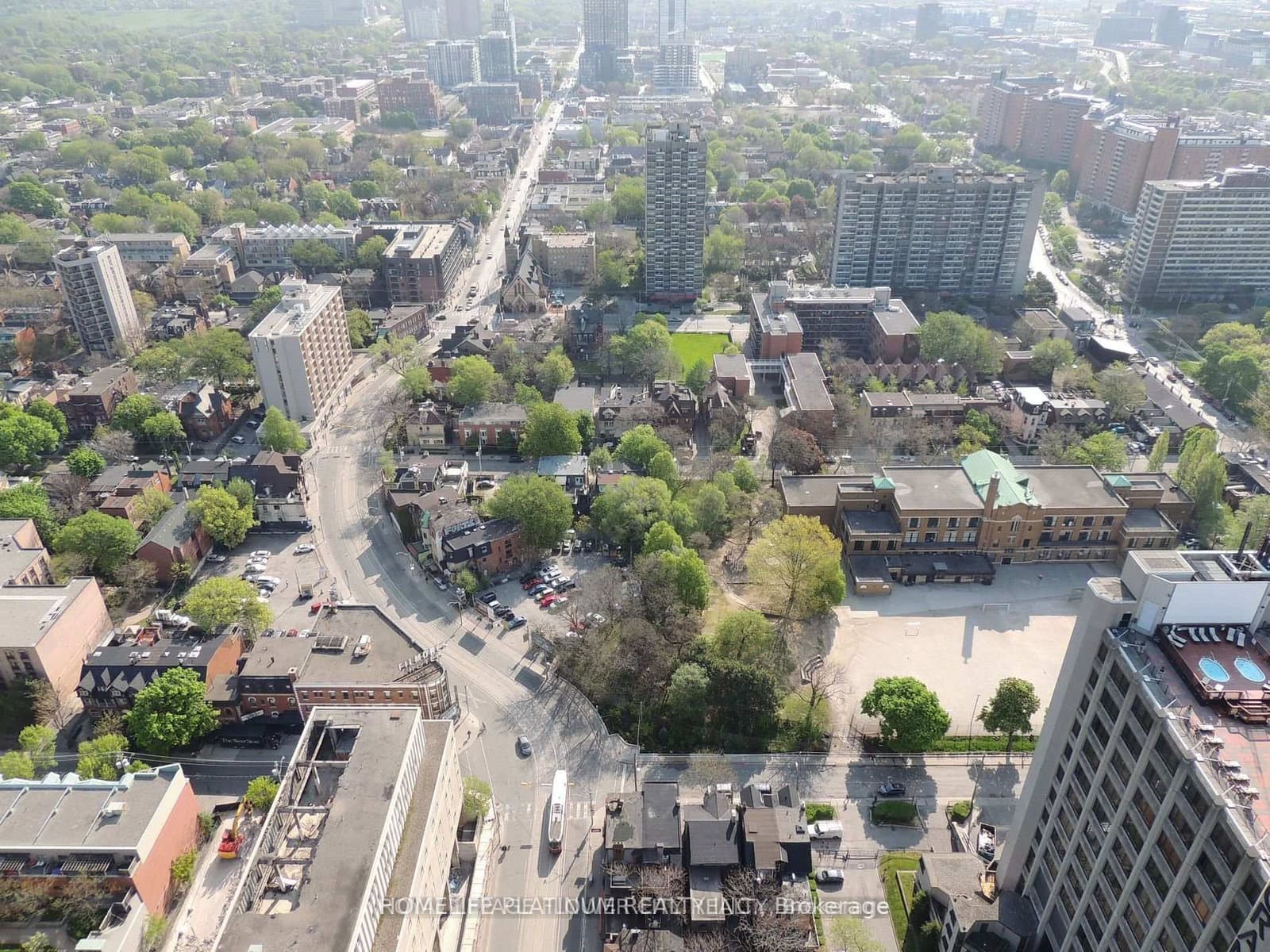 150 DUNDAS ST in Toronto - Property View