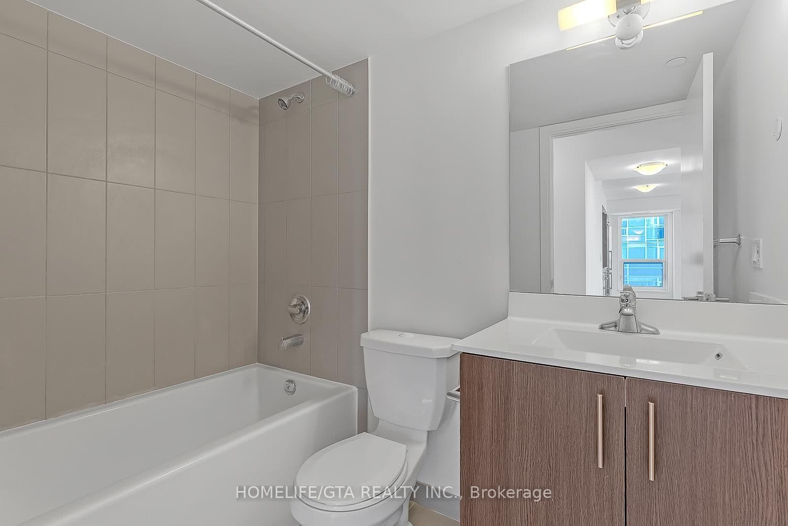 255 VILLAGE GREEN SQUARE in Toronto - Property View