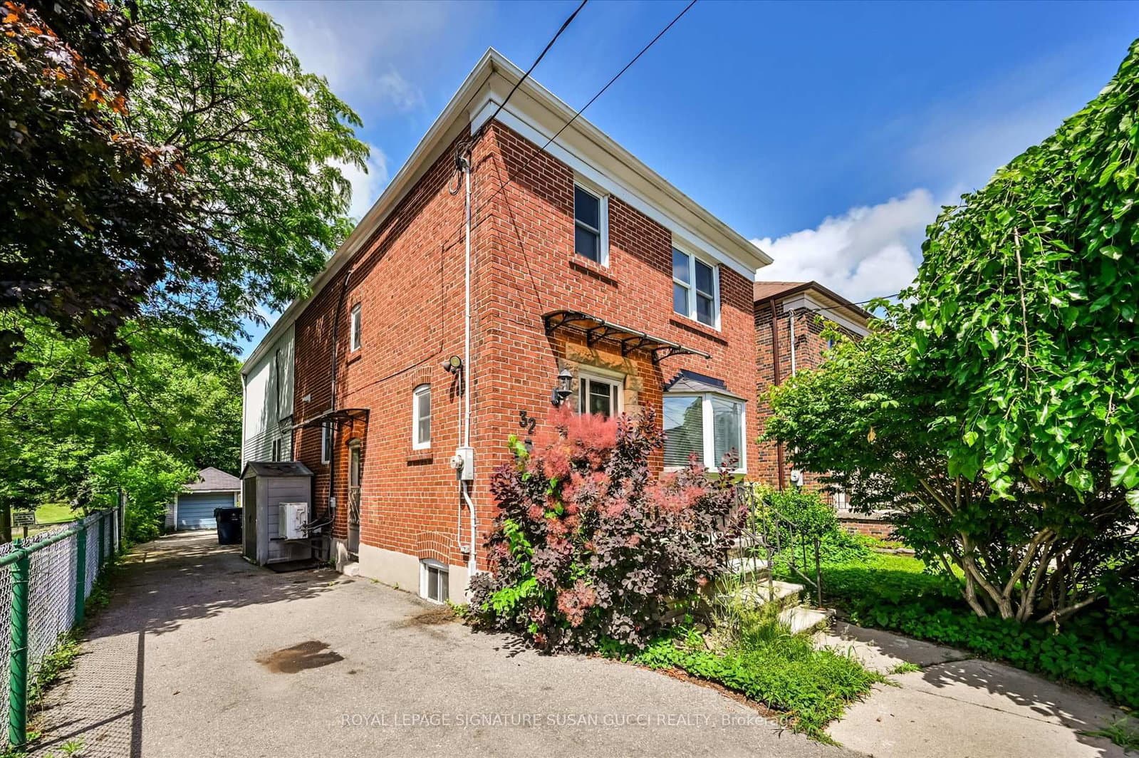 32 MARILYN CRES in Toronto - Property View
