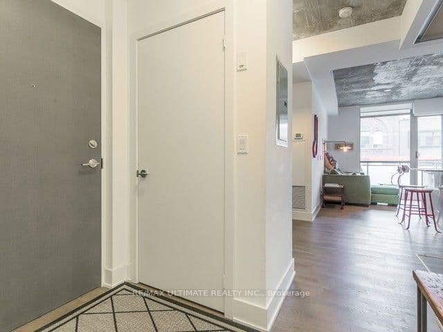 630 E QUEEN ST in Toronto - Property View
