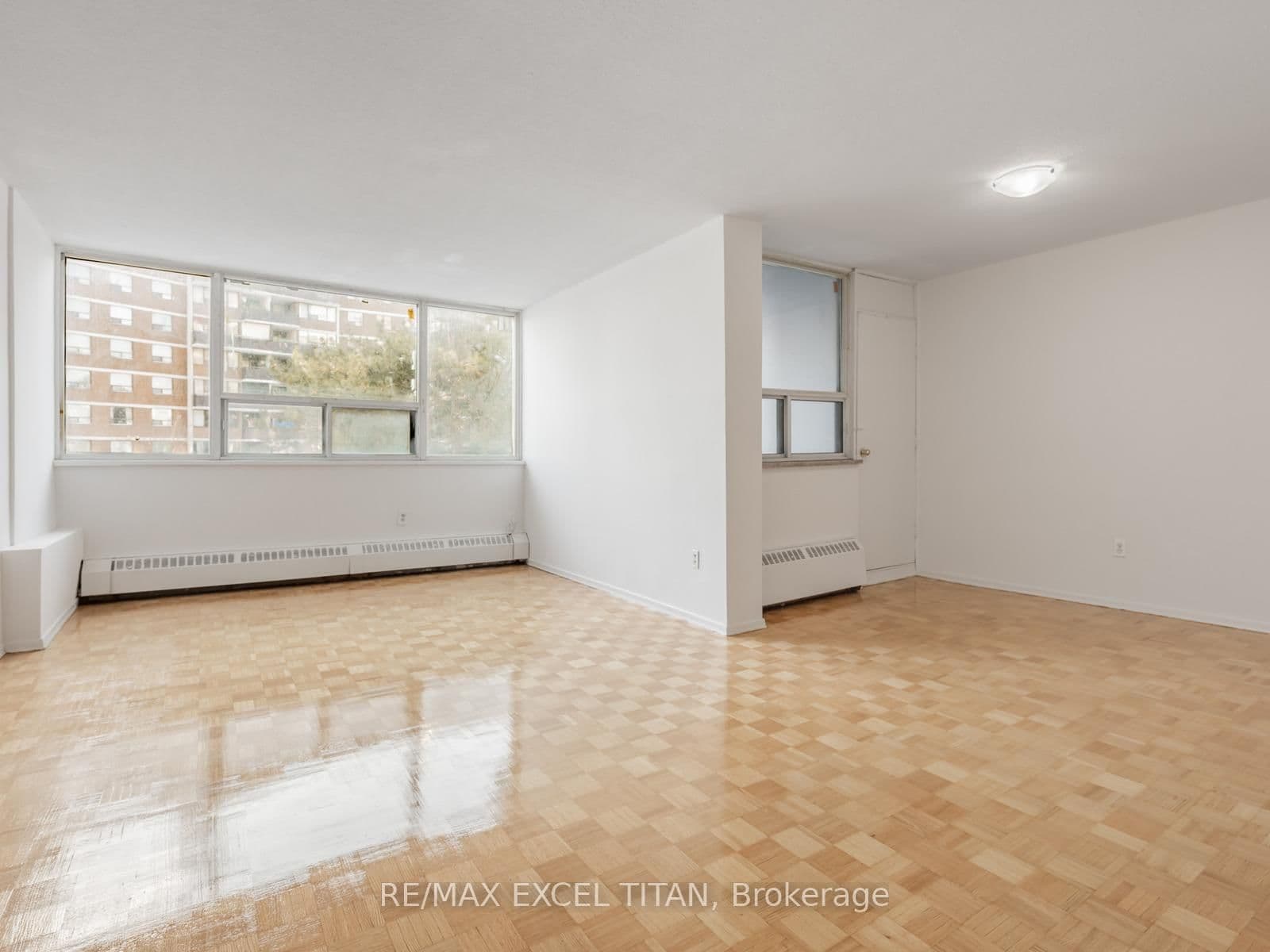 1385 MIDLAND AVE in Toronto - Property View