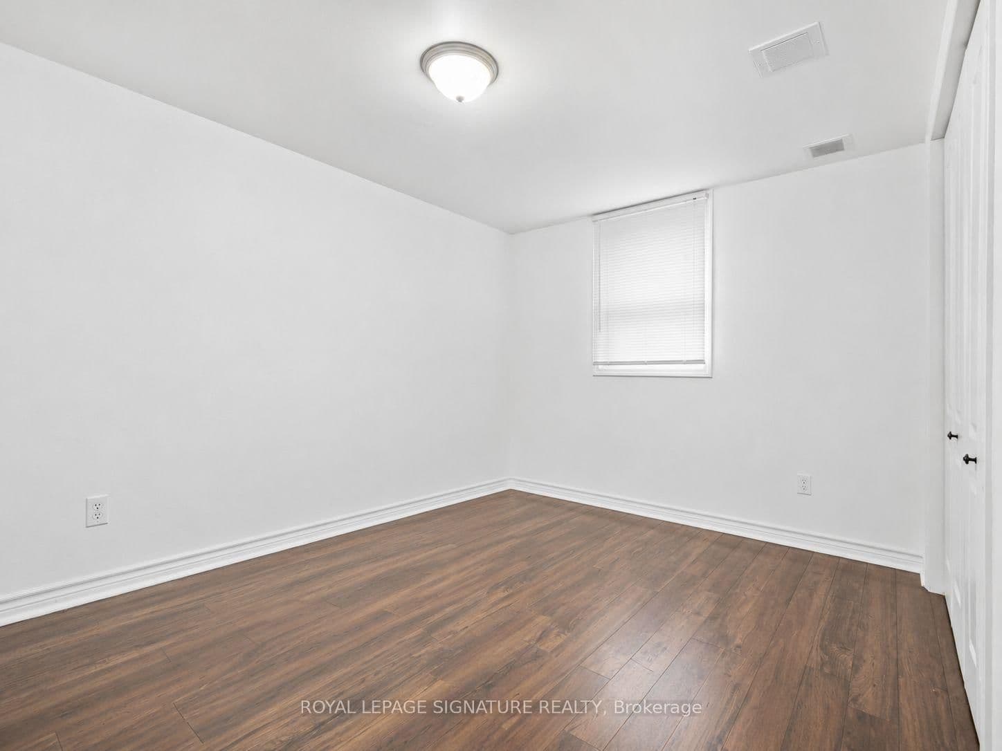 621 WYCHWOOD ST in Oshawa - Property View