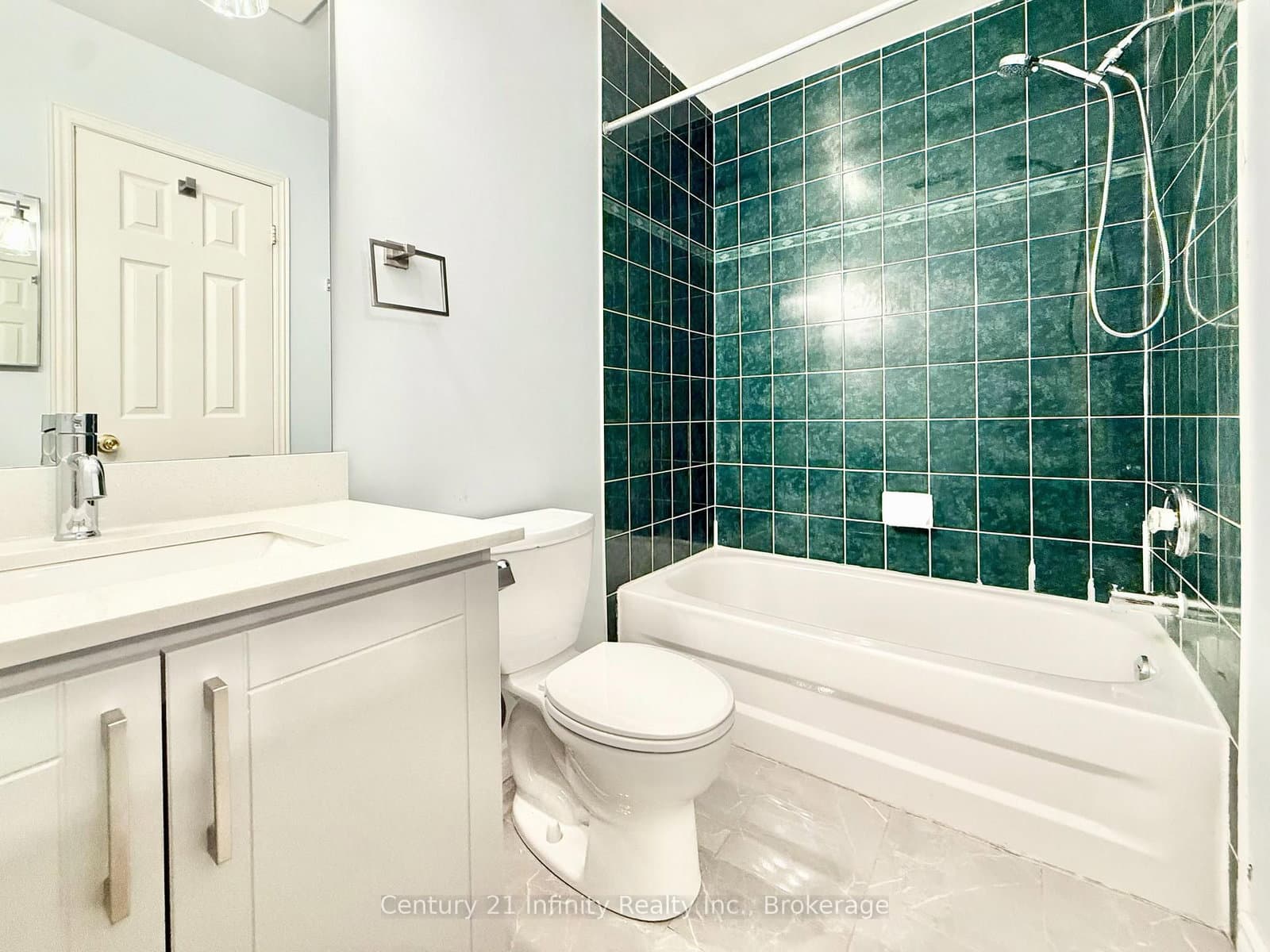 1171 SPRINGBANK DR in Oshawa - Property View