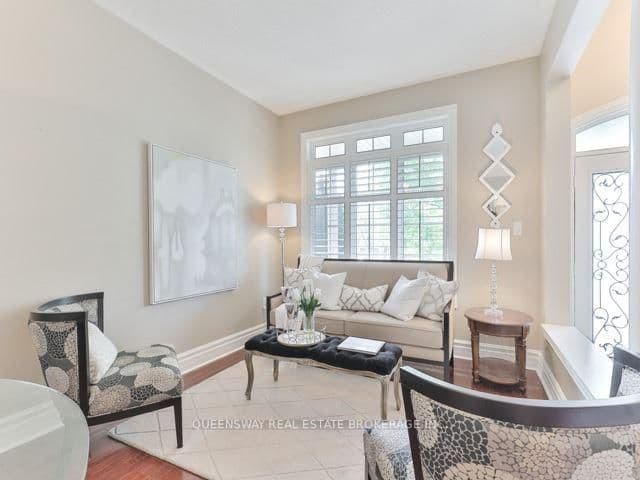 19 PETERMANN ST in Aurora - Property View