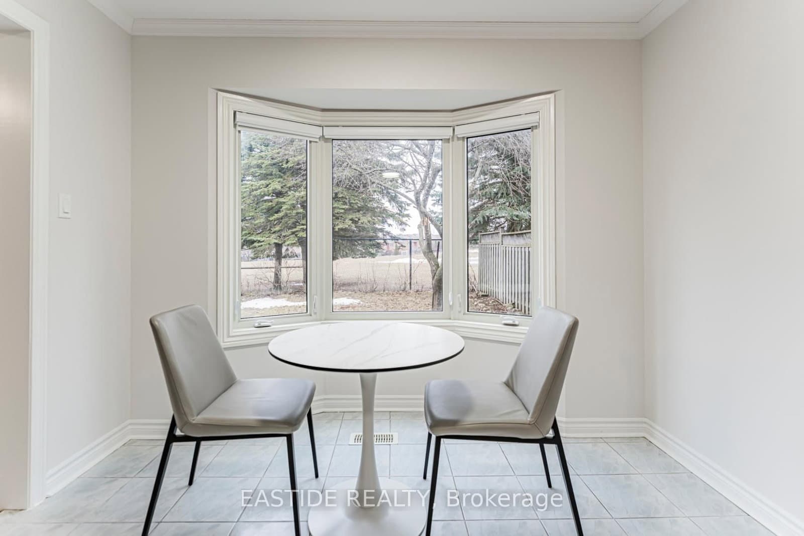 277 STONE RD in Aurora - Property View