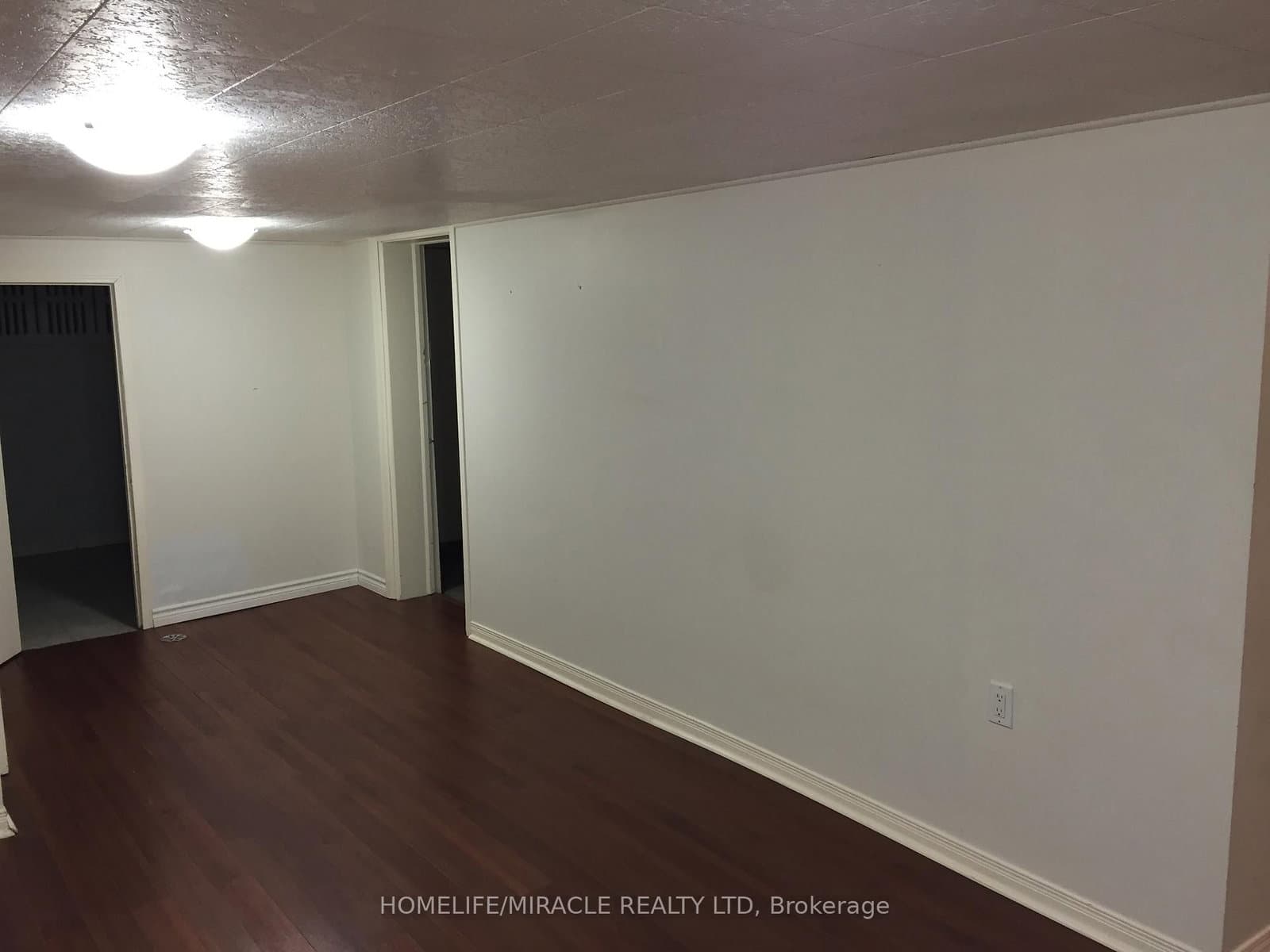 40 THIRTY SEVENTH ST in Toronto - Property View