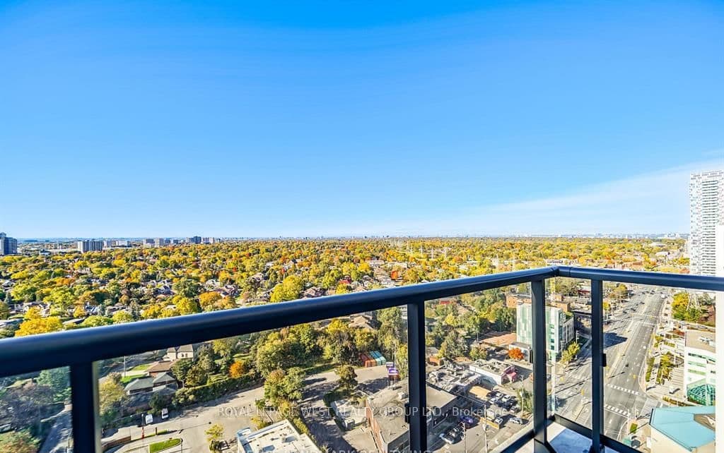 30 SAMUEL WOOD WAY in Toronto - Property View