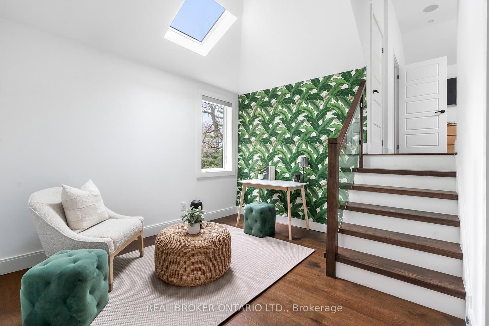 17 OLD OAK RD in Toronto - Property View