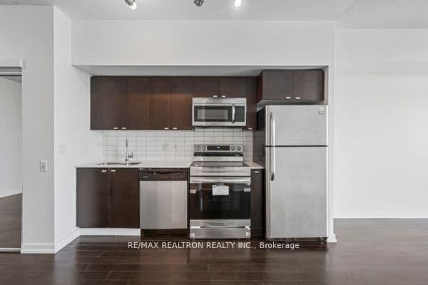 105 THE QUEENSWAY AVE in Toronto - Property View