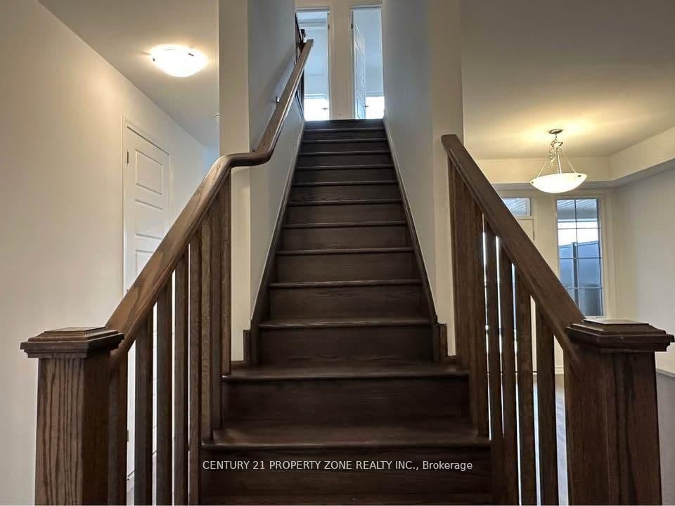 67 ROCKFACE in Oshawa - Property View