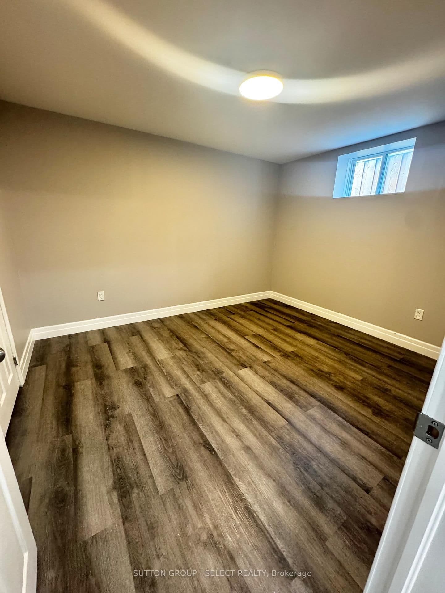 108 GILMOUR DR in Lucan Biddulph - Property View