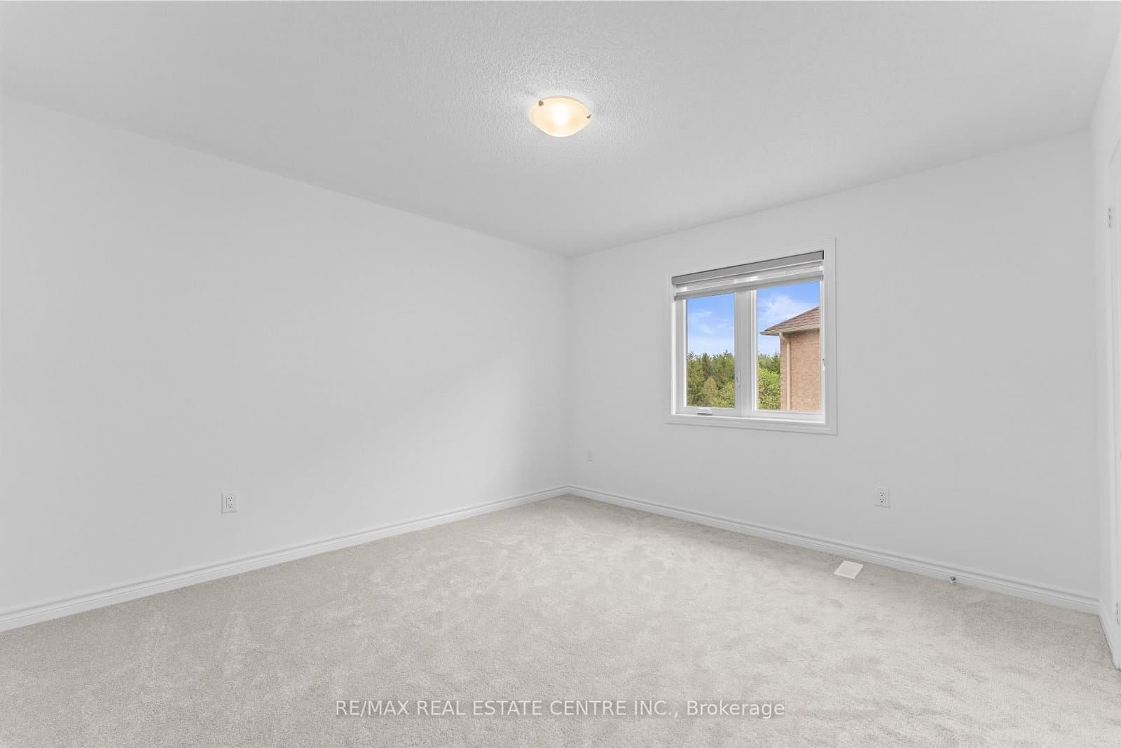 335 RUSSELL ST in Southgate - Property View