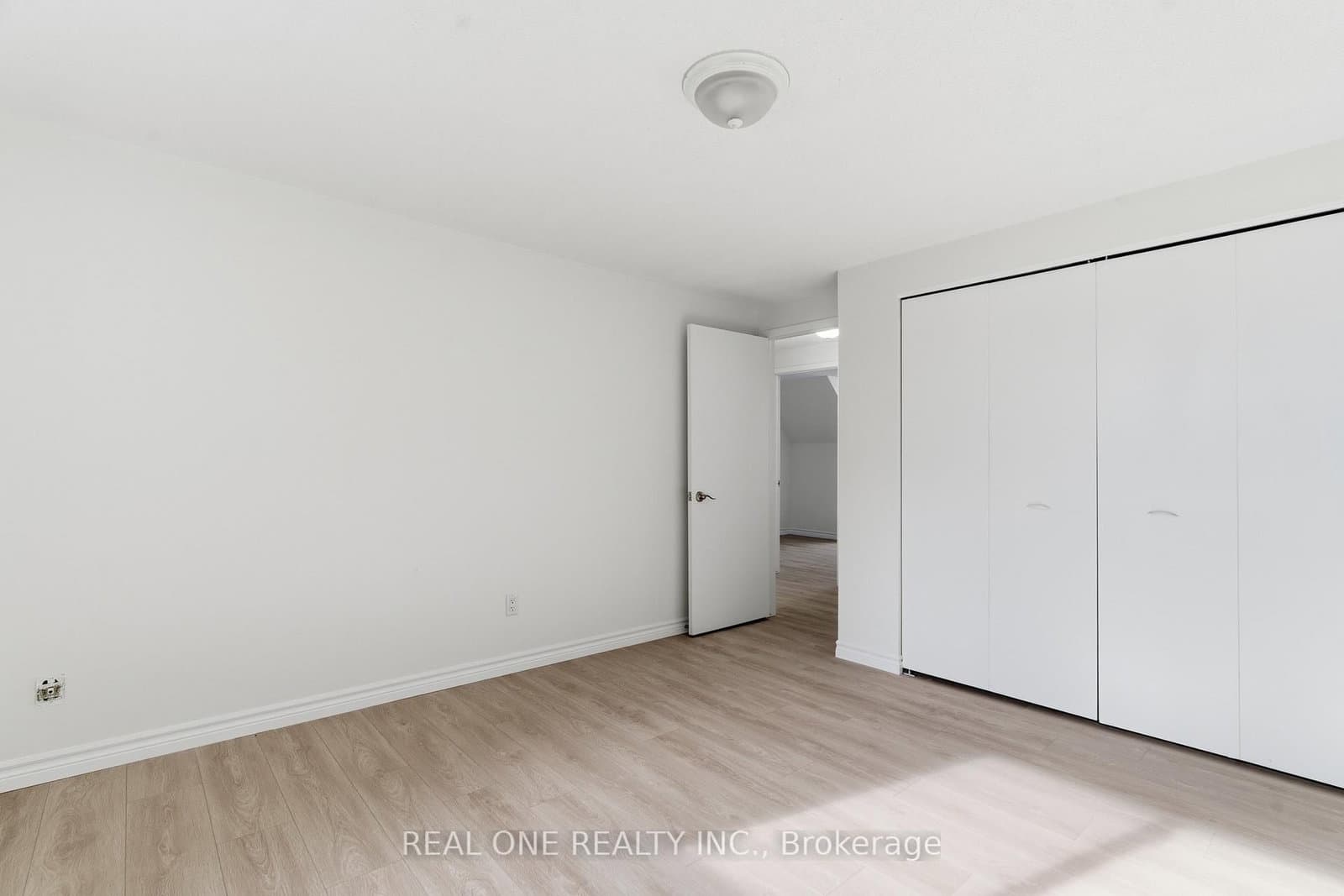51 KOCH DR in Guelph - Property View