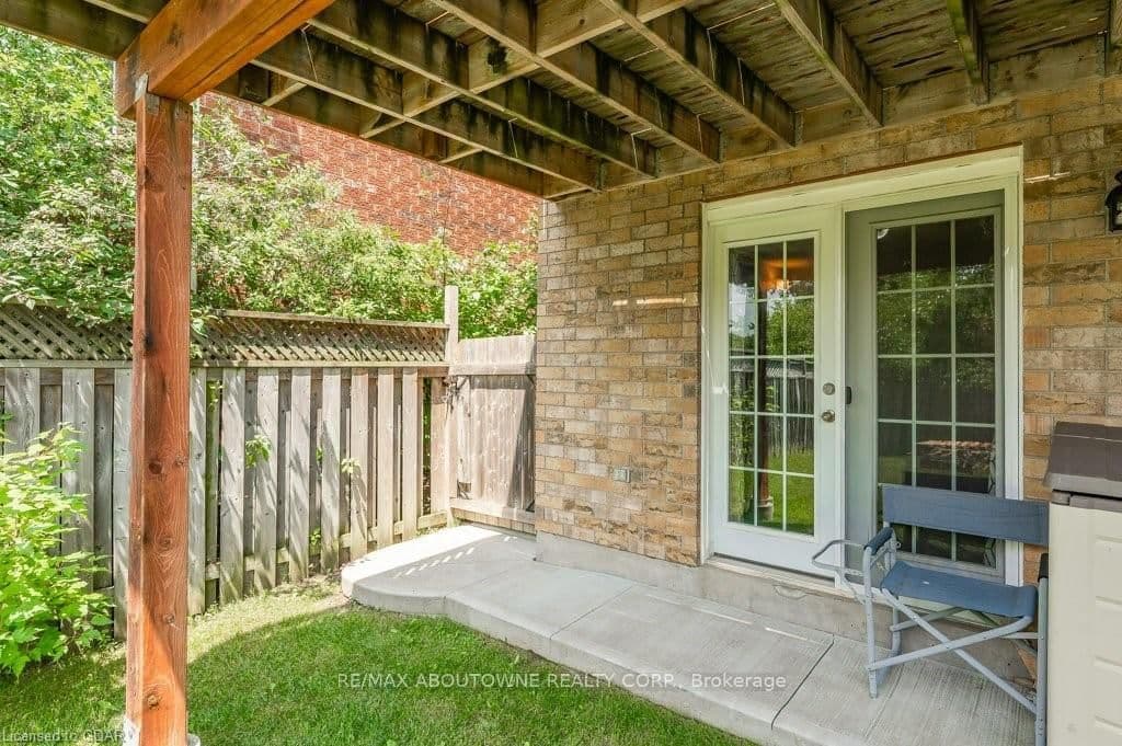 3 DROHAN DR in Guelph - Property View