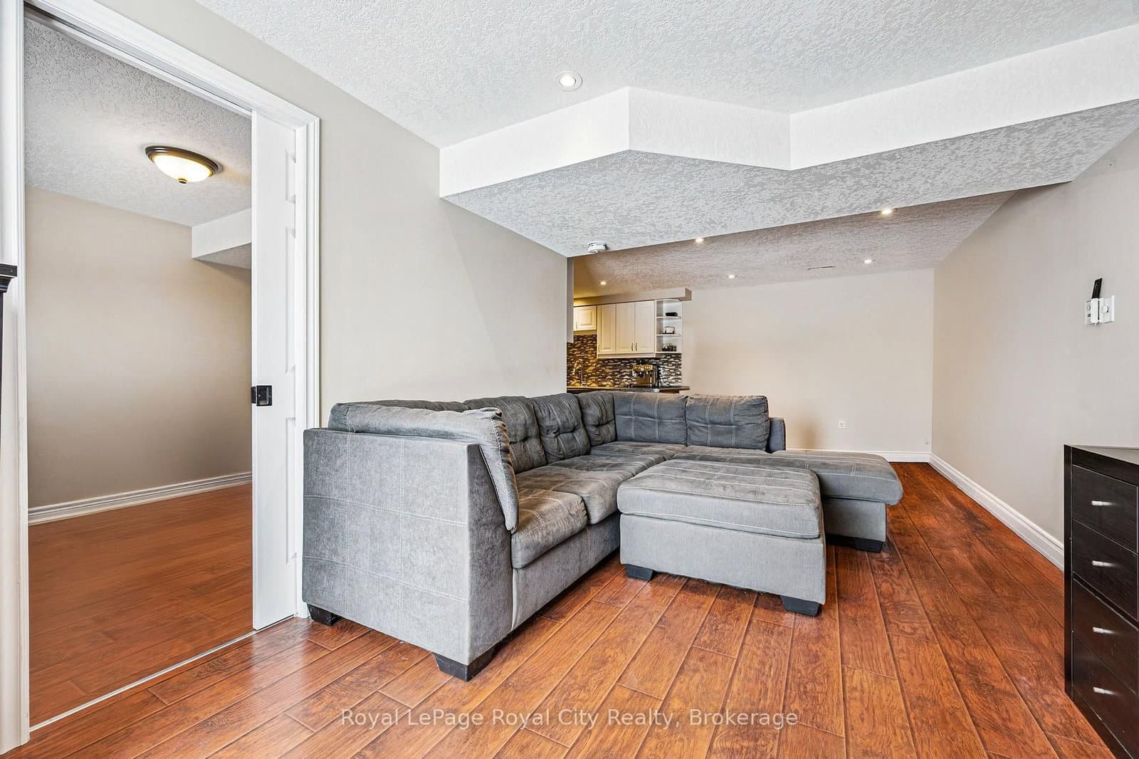 361 IRONWOOD RD in Guelph - Property View
