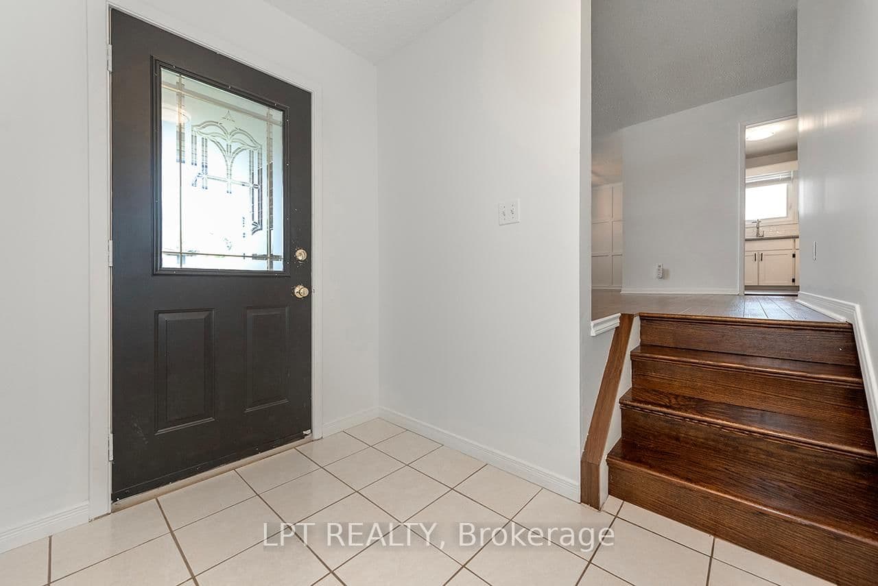 20 GLENBROOK DR in Guelph - Property View