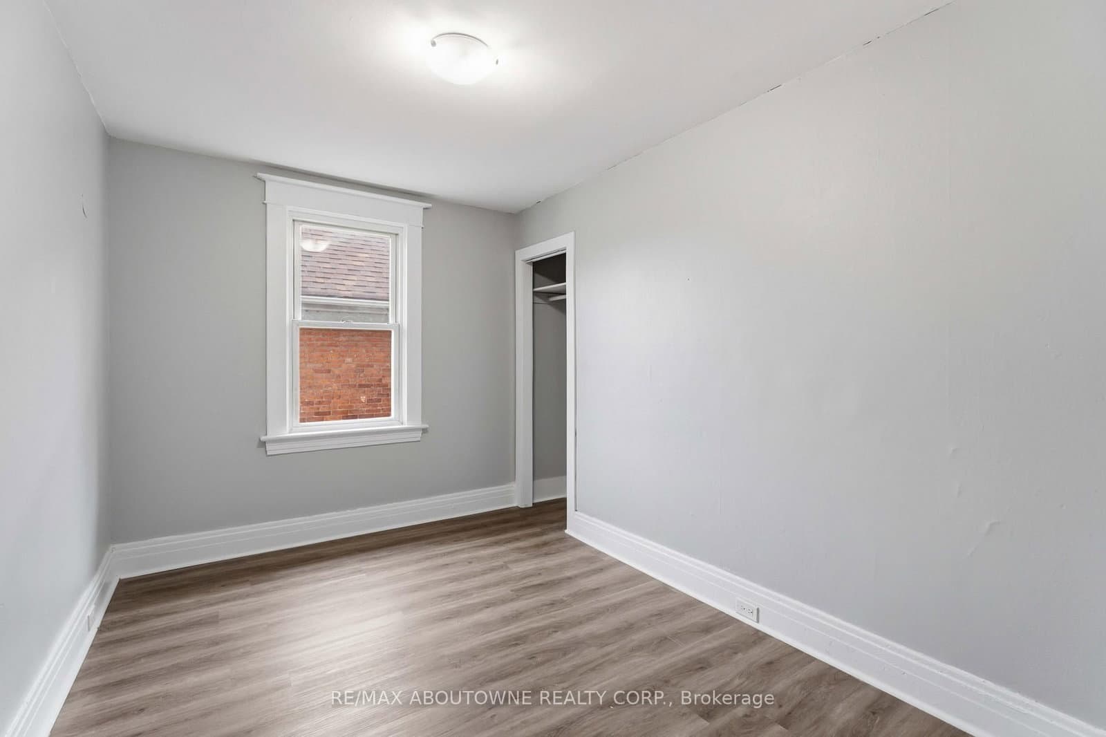 107 LAKE ST in St. Catharines - Property View