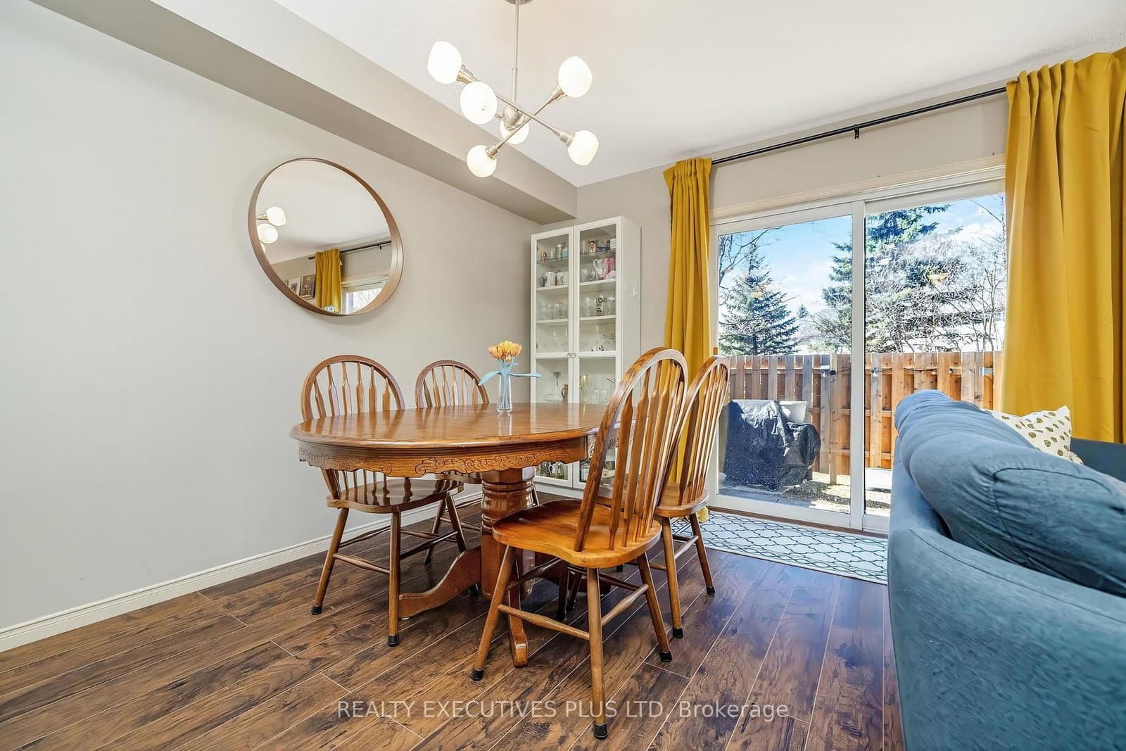 30 S IMPERIAL RD in Guelph - Property View