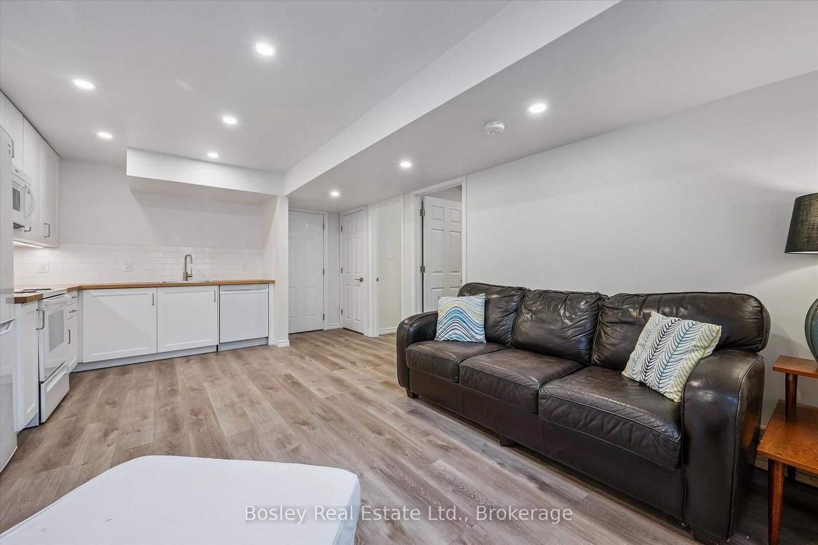 24 MENZIE AVE in Guelph - Property View