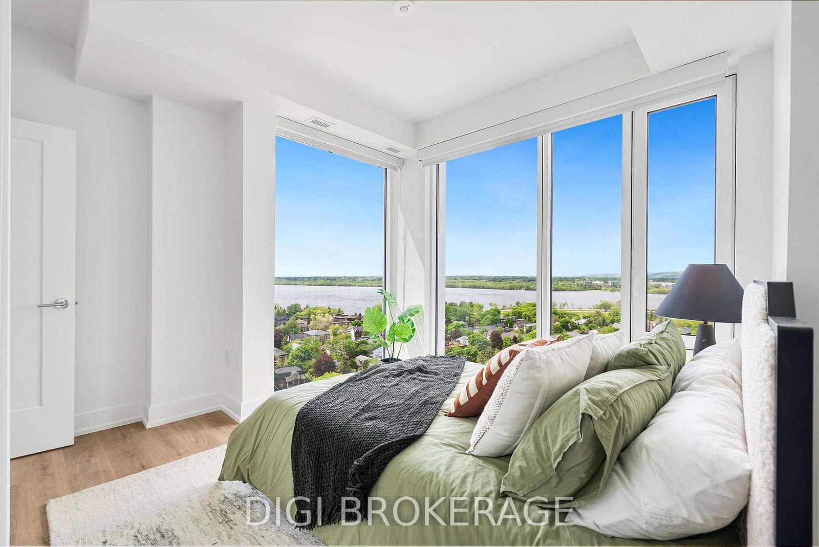 2070 SCOTT ST in Ottawa - Property View