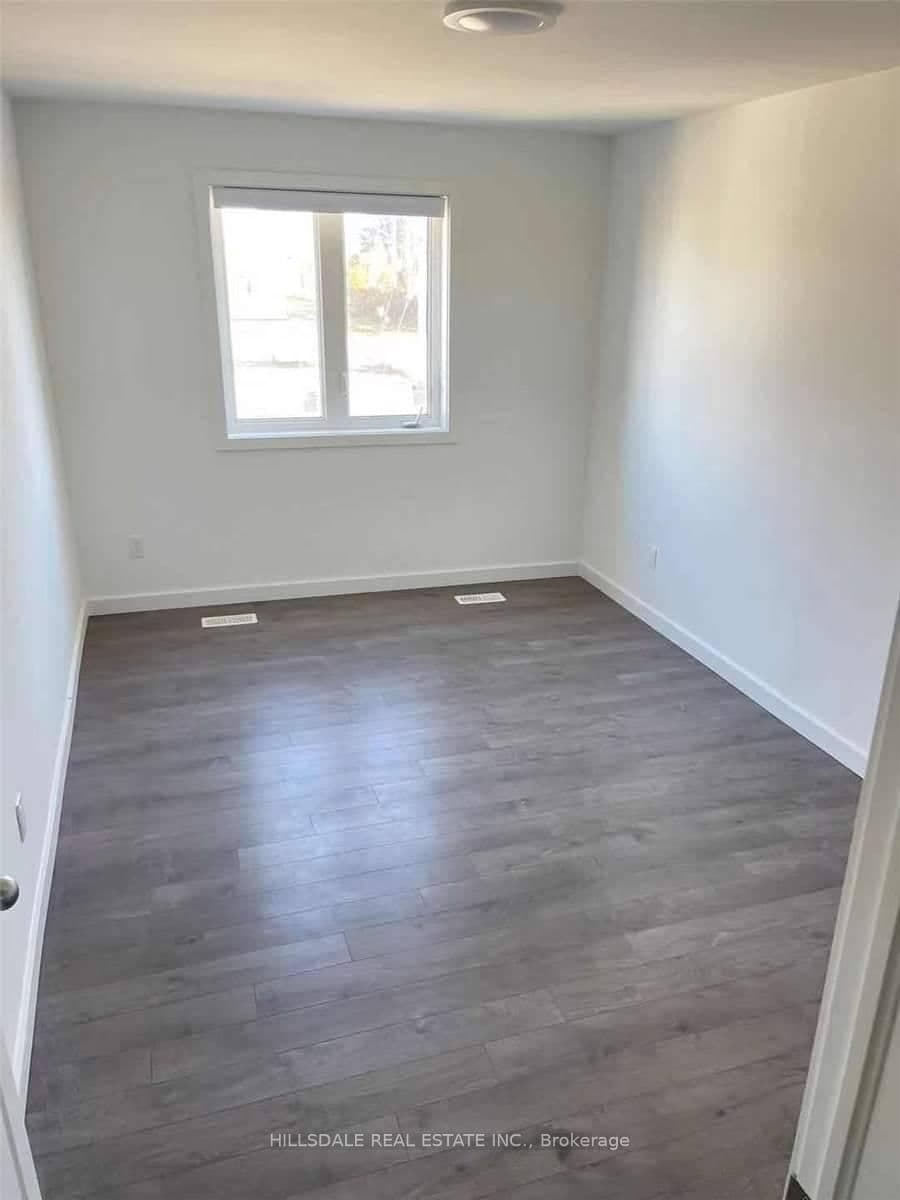 350 CHAFFEY ST in Welland - Property View
