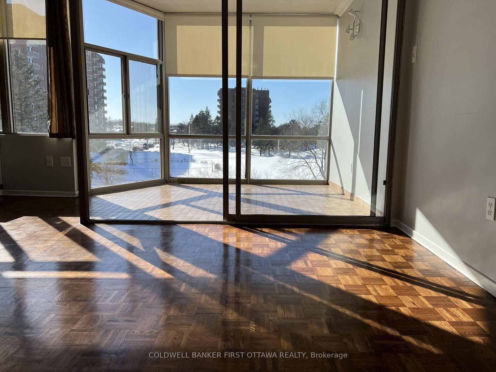 2759 CAROUSEL CRES in Ottawa - Property View
