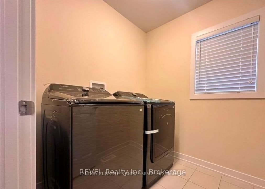 36 ROWLOCK ST in Welland - Property View