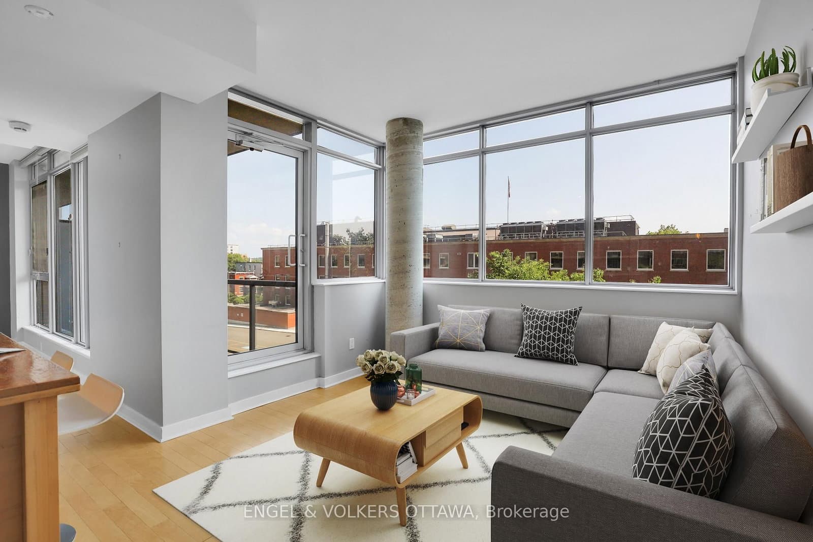 383 CUMBERLAND ST in Ottawa - Property View