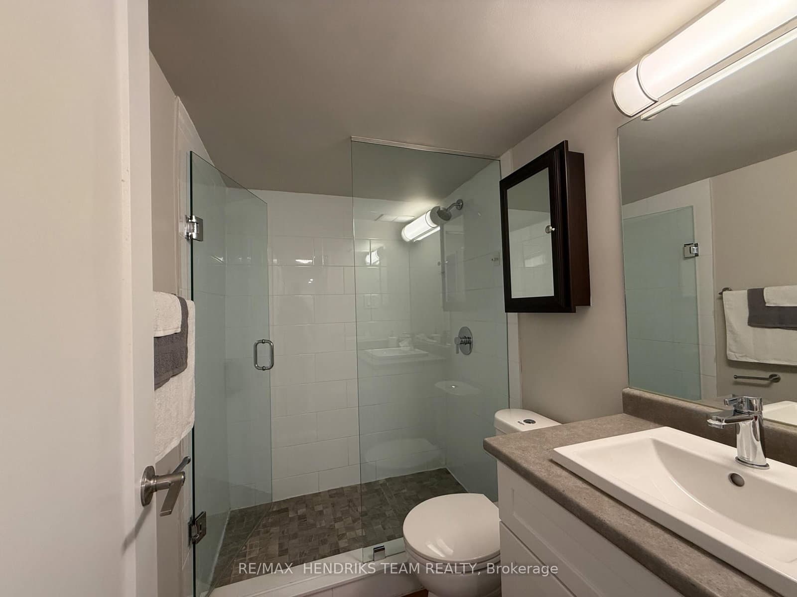 156 FITCH ST in Welland
