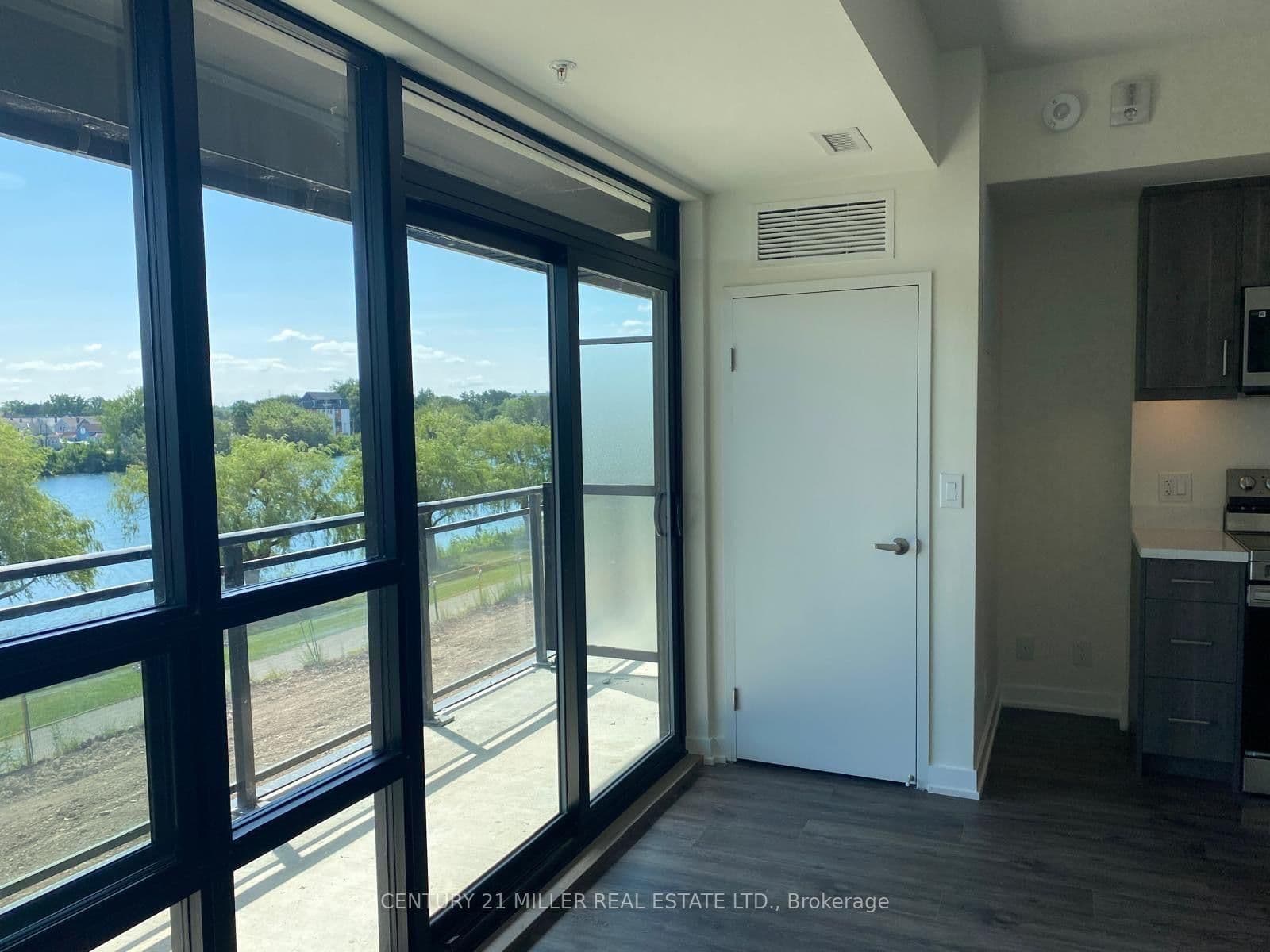 350 S PRINCE CHARLES DR in Welland