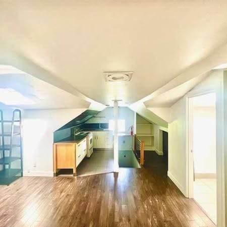 1947 E 3RD in Vancouver - Property View