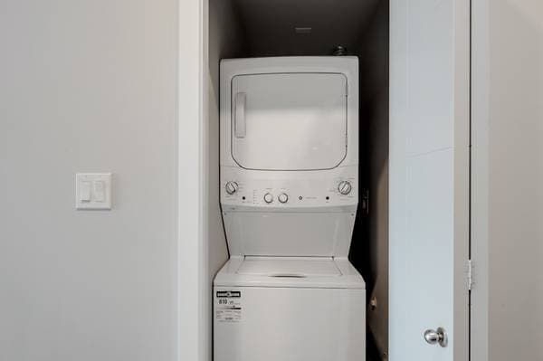 711 TREANOR AVE in Highlands - Property View