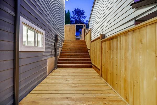 776 APPLEYARD CRT in Port Moody - Property View