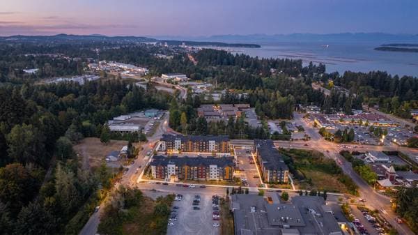 1300 JUNCTION AVE in Nanaimo