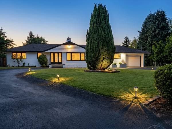 441 MEMORIAL AVE in Qualicum Beach - Property View