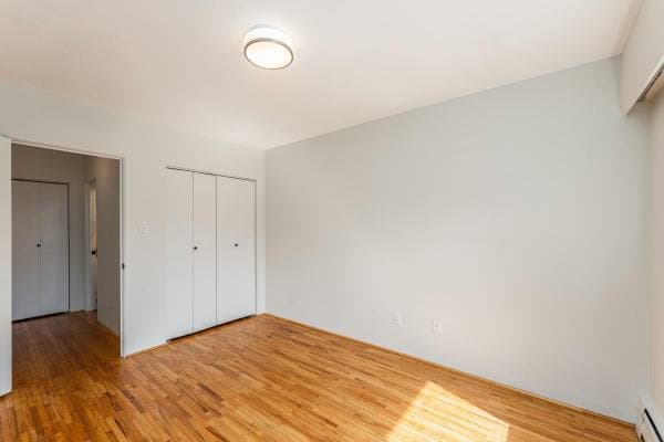 950 ROCKLAND AVE in Victoria - Property View