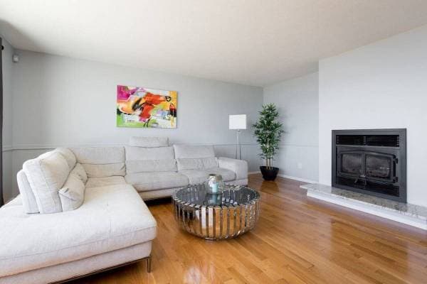 3919 APPIAN WAY in Courtenay