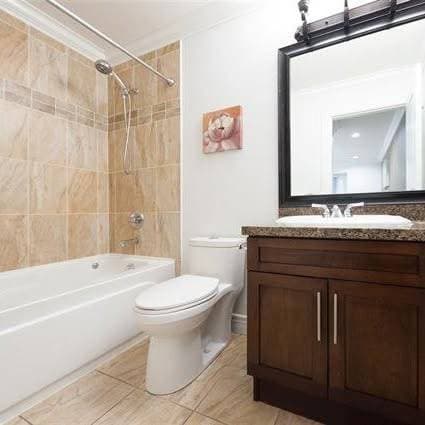 312 BURNS ST in Coquitlam