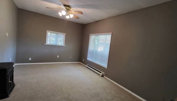 548 SNELLING ST in Saanich - Property View