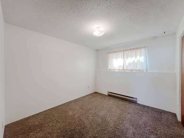 34 FUJI CRT in Osoyoos