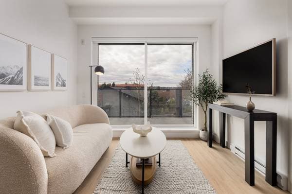 2108 W 16TH AVE in Vancouver - Property View